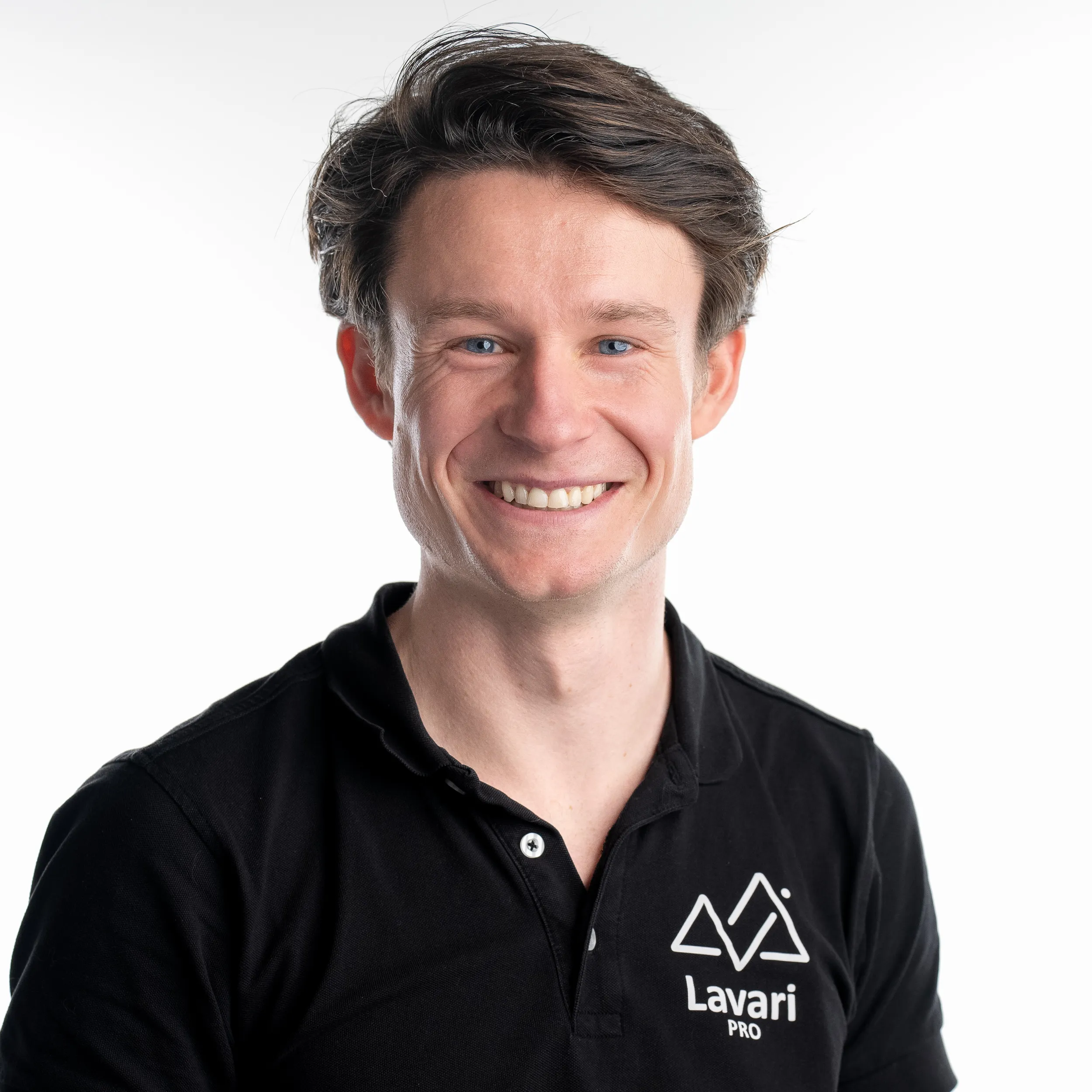 Portret van Lars van Riggelen in een Lavari Pro-polo